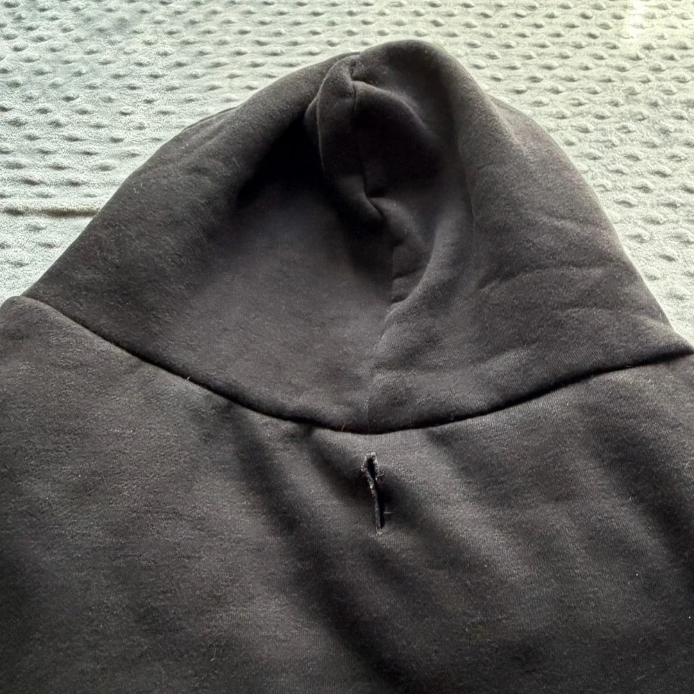 Comfrt Dog Hoodie Black Fleece Sweatshirt Leash Hole Pet Sweater 7XL